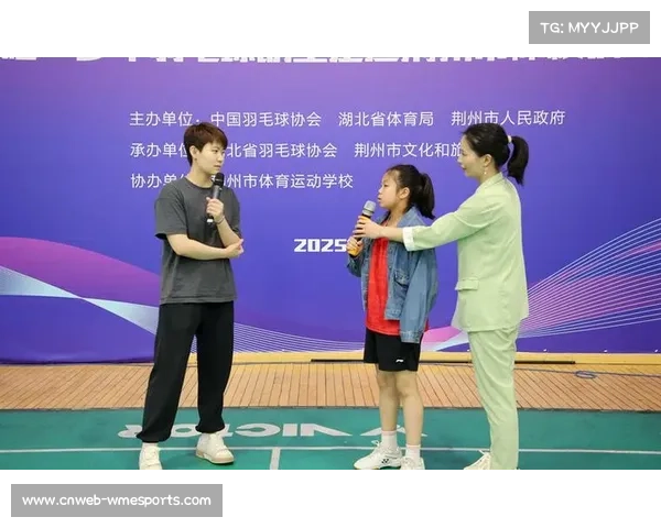 羽毛球进校园活动案例分享:冠军激励与基层训练体系结合 羽毛球进校园活动案例分享:冠军激励与基层训练体系结合